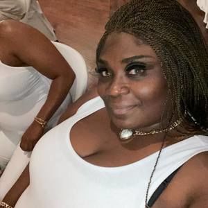 Meet your Posher, Daphne